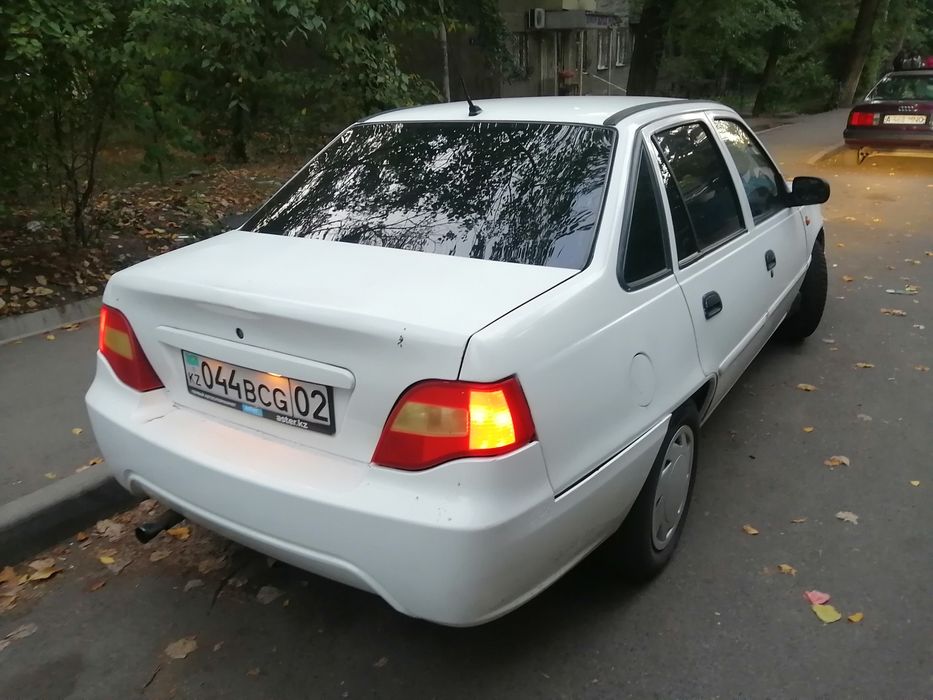 Продам деу нексия 2