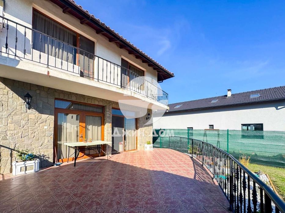 Продава се Къща в с. Каменар, Област Бургас - 110 кв.м за 1454 €/кв.м - Снимка #2