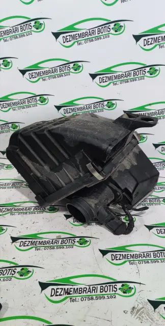 Carcasa filtru aer 8D0129607G / 8D0 129 607 G Volkswagen VW Passat