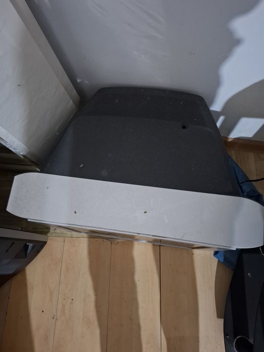 Продам телевизор