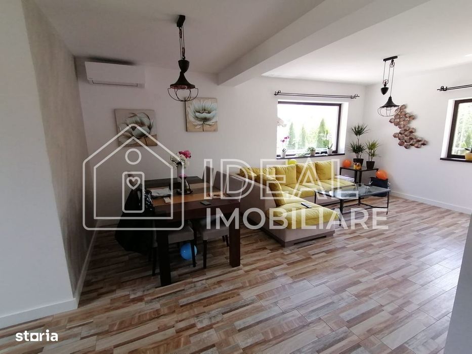 Casa moderna cu 4 camere, La  CHEIE in Poplaca