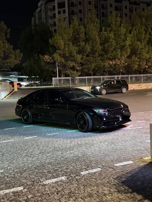 W218 cls 350 .  6.3 amg body kit
