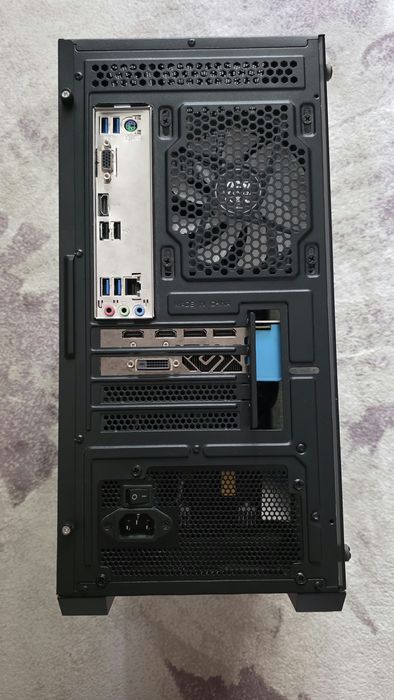 Vând PC de gaming