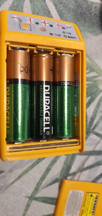 Лазарен нивелир PLS 2