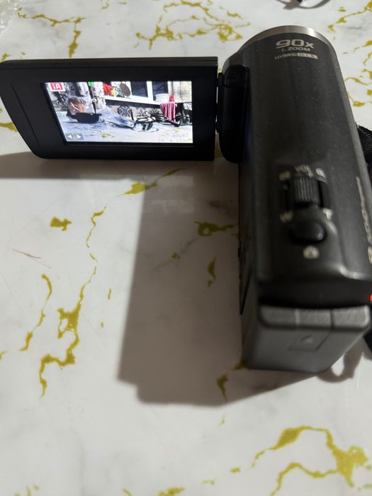 Видеокамера Panasonic HC-V260