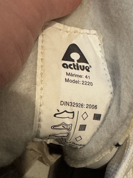 Patine gheata marimea 41