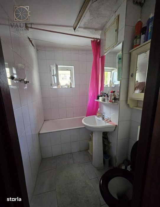 3 Camere-DECOMANDAT-Bloc Anvelopat-Bulevardul Chisinau