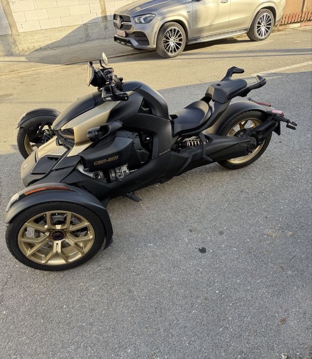 Bombardier Can Am Ryker 900 2024