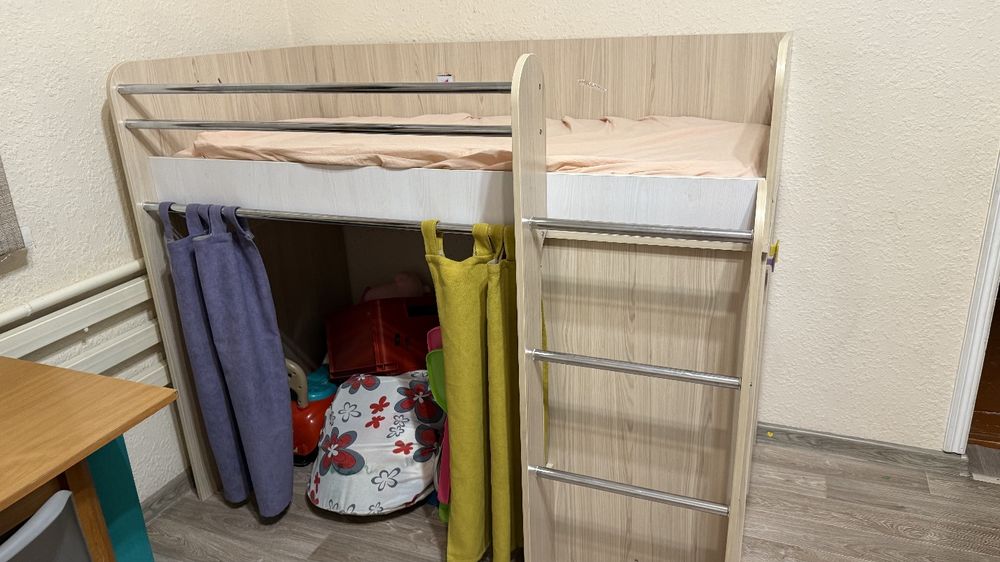 Кровать детский хороший