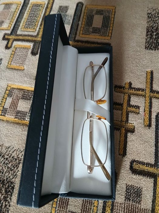 От зрения,складные.