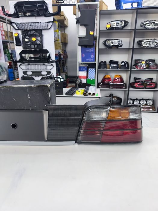 BMW E36 бленда задняя новая