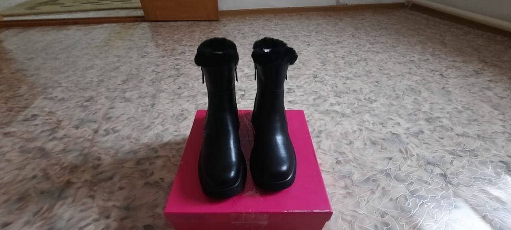 Продается обувь новый