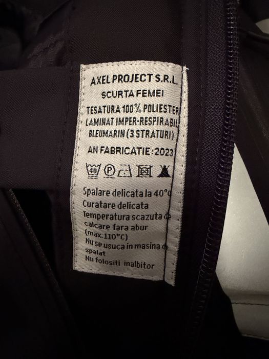 Geacă de iarnă poliție NOUĂ