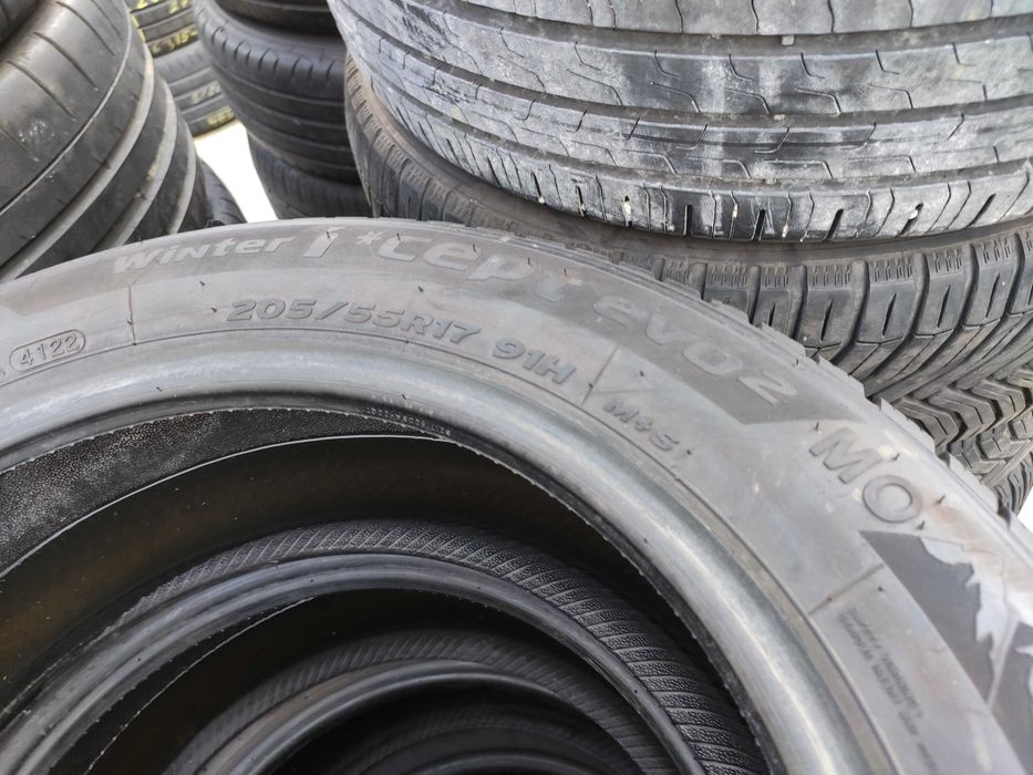 4бр Зимни гуми 205 55 17 - Hankook