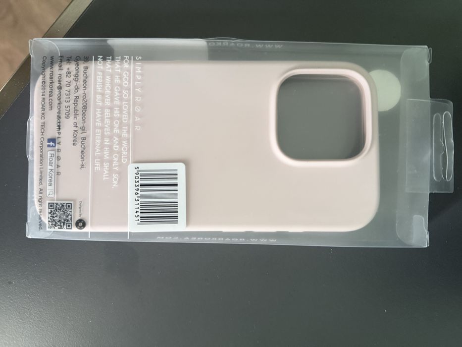 Чисто нов калъф за iphone 16pro + протектор за камери