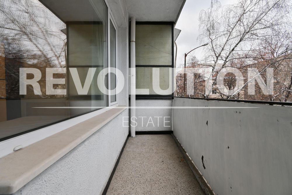 Дава се под наем Тристаен апартамент в София, Медицинска академия - 70 кв.м за 648.21 € - Снимка #10