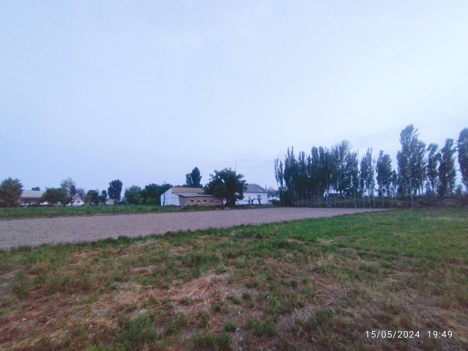 Yer sotiladi 22 sotq 19$ming kelshamiz