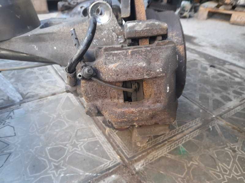 Суппорт задний BMW X5 E53 M54B30