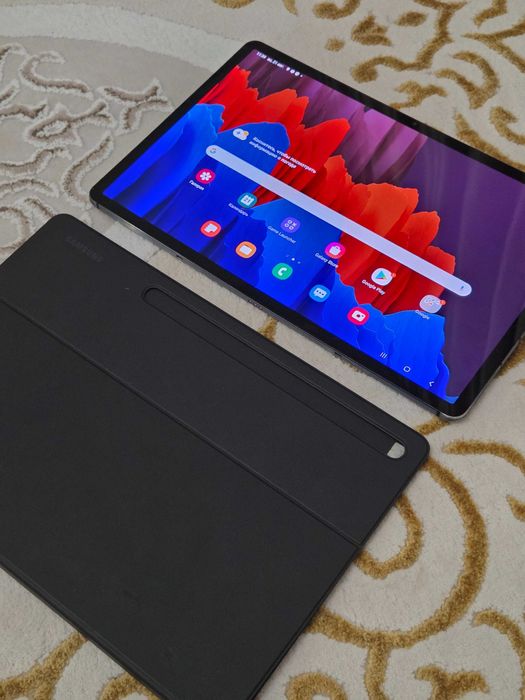 Продам Samsung Tab S7+ Plus с чехол-клавиатурой