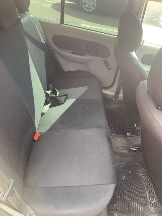 Vând Renault Clio 2005