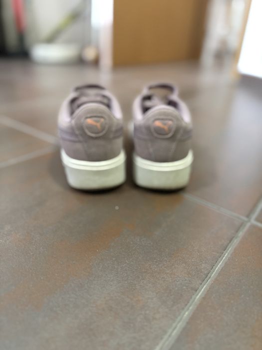 Велурени кецове Puma в лилаво
