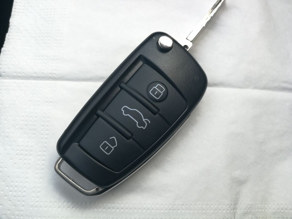 Cheie Chei Auto Audi A3, S3, A4, S4, TT ani 2005-2012