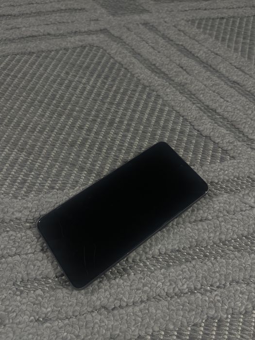 Продам Samsung S 21 Fe