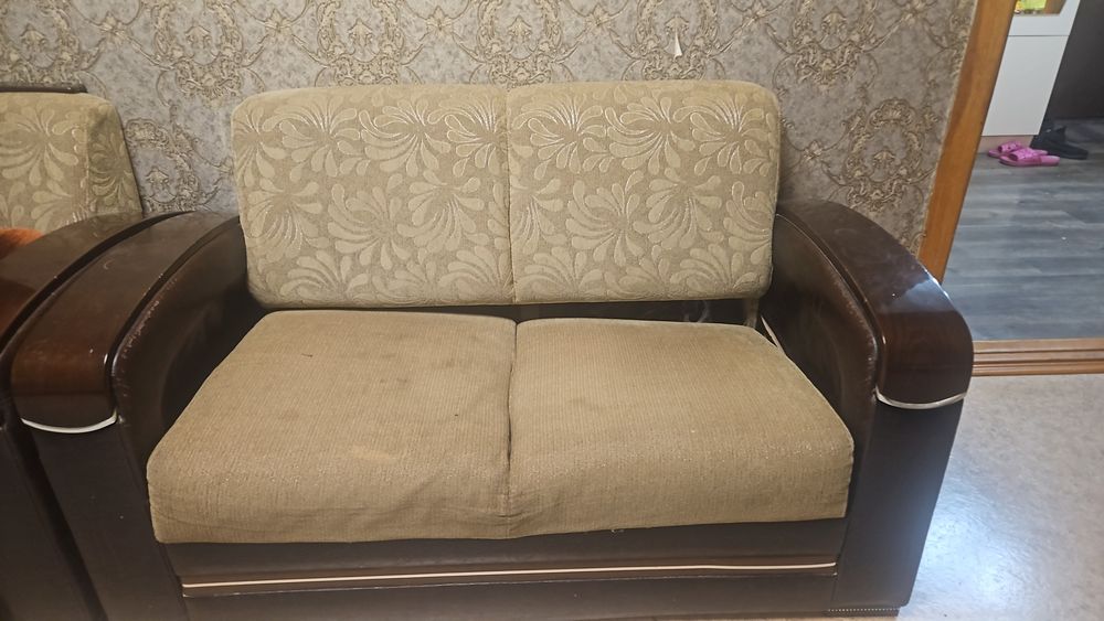Диван для гостиной