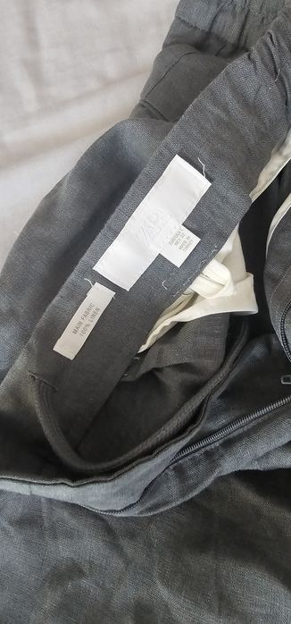 Pantaloni Zara din in – bărbați
