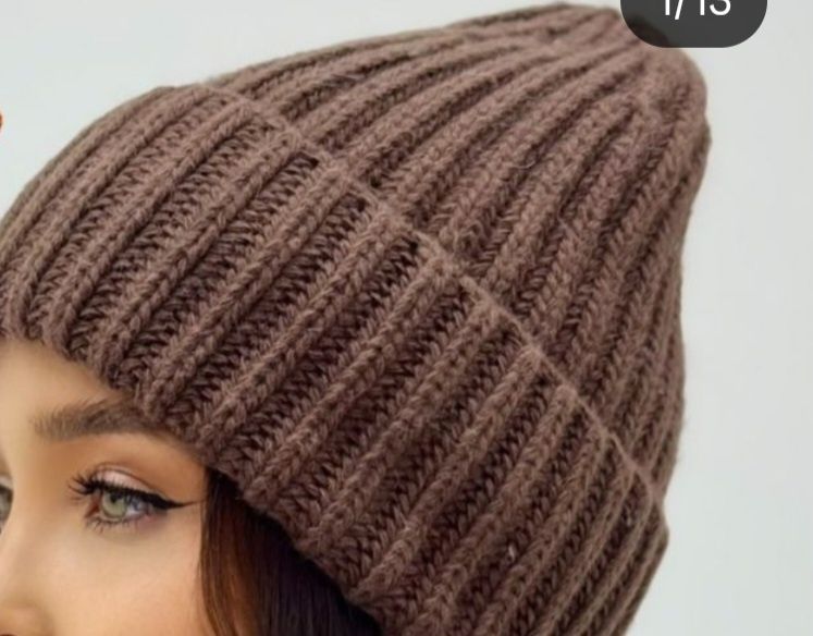 Продаю женские шапки