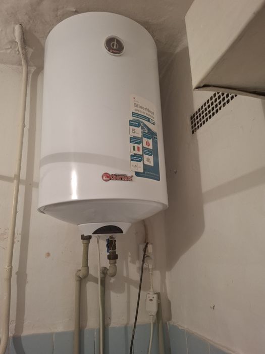 Продам аристон в рабочем состоянии