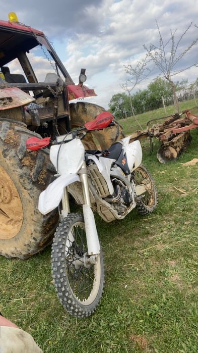 Vand yanaha yzf full cross 250cc