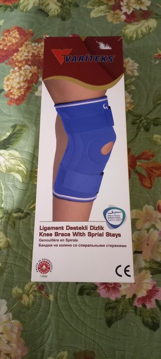 Продам наколенник.