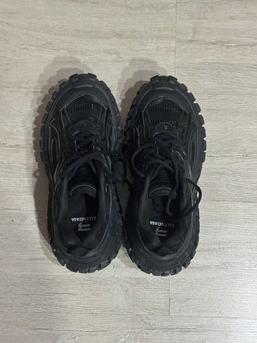 Balenciaga bouncer / defender black