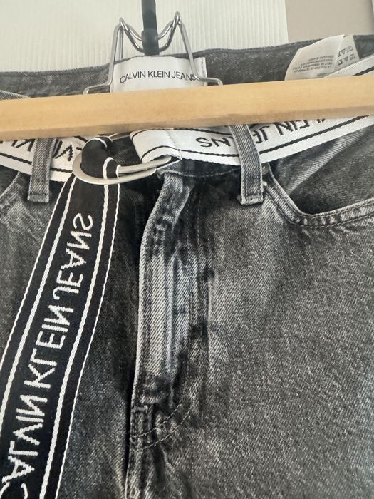 Дамски дънки Calvin Klein, размер 27