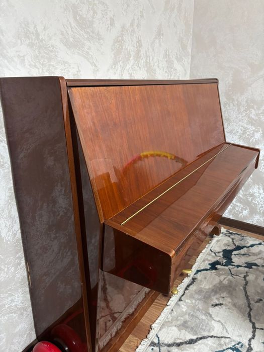 Пианино продается