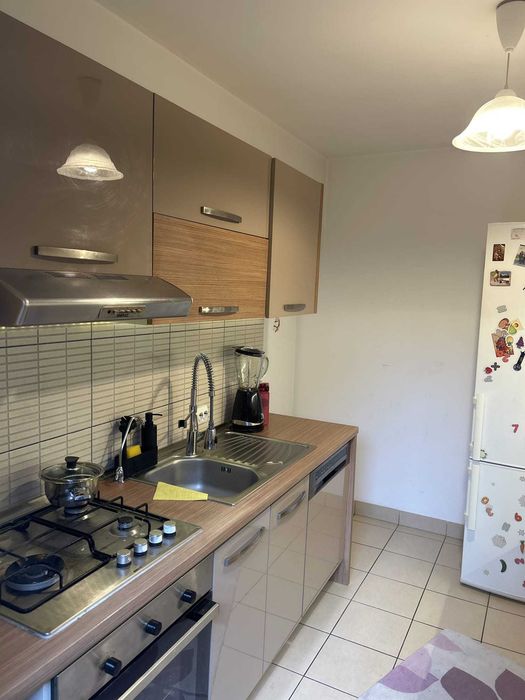 Vanzare mobila bucatarie complet utilata