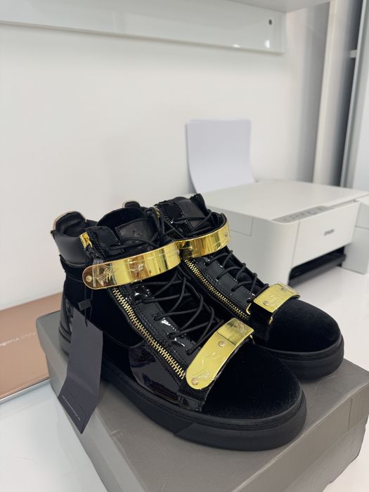 Giuseppe zanotti coby black