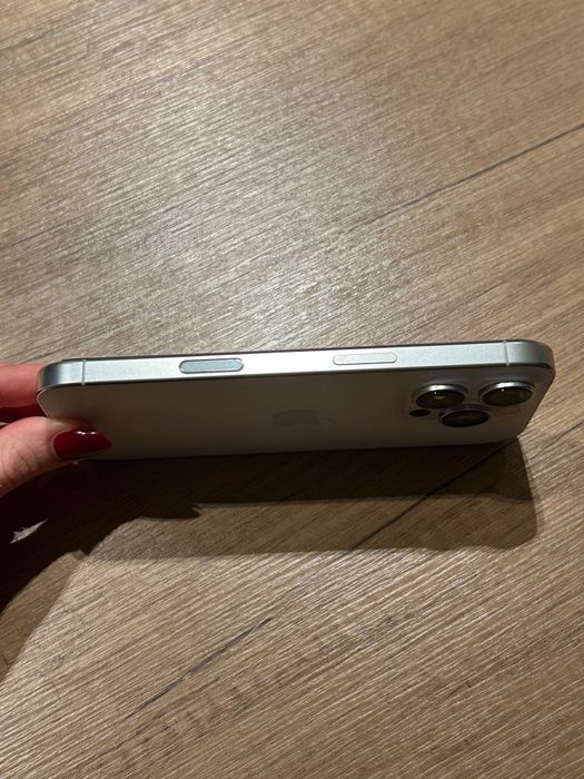 Vand iPhone 16 PRO