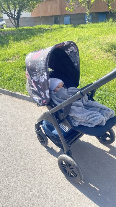 Бебешка количка Hauck Saturn R