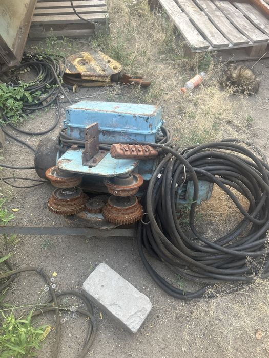 Продам рабочий тельфер