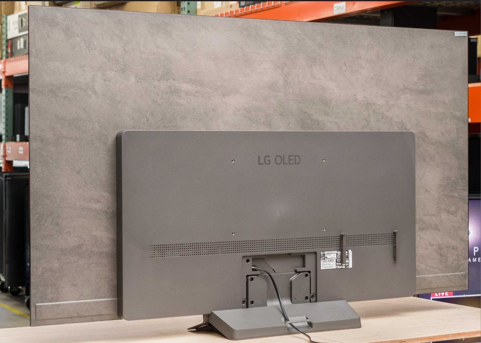 Продам телевизор Smart TV OLED C2 4K    77дюйм