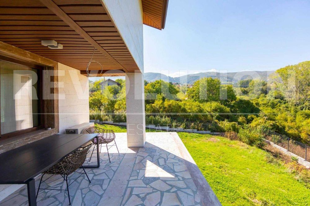 Продава се Мезонет в с. Лозен, Област София-град - 562 кв.м за 997 €/кв.м - Снимка #13