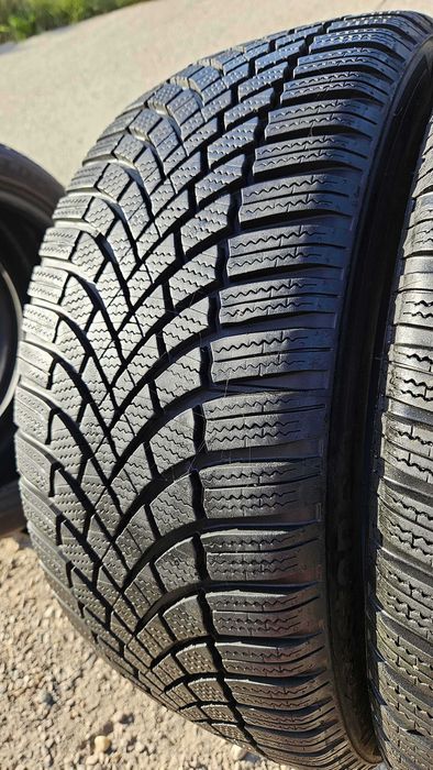 # 225/45 R17 • Iarna • Bridgestone Blizzak LM005 94V XL | 2 buc | DOT 2022 | Pret/buc