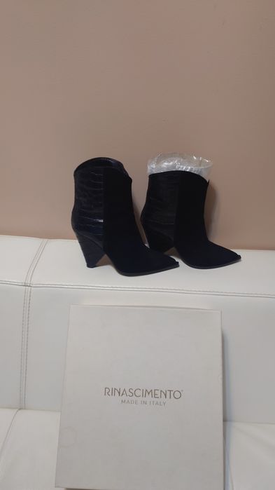 Боти естествена кожа,38 размер,150 лв.