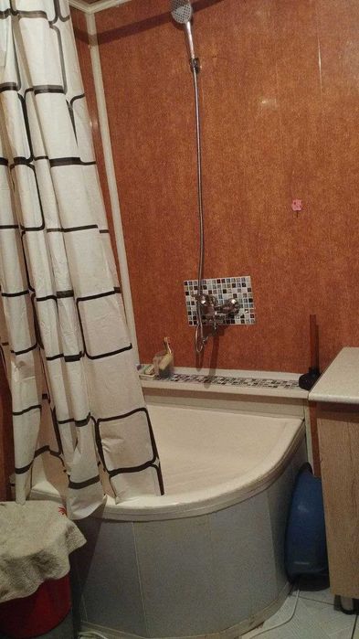 Продаётся 1-комн. квартира в Яшнабаде срочно