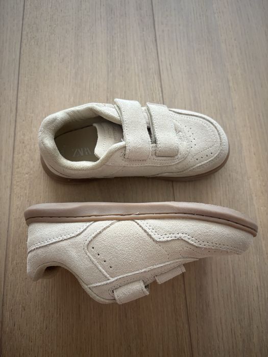 Pantofi din piele intoarsa - marime 27