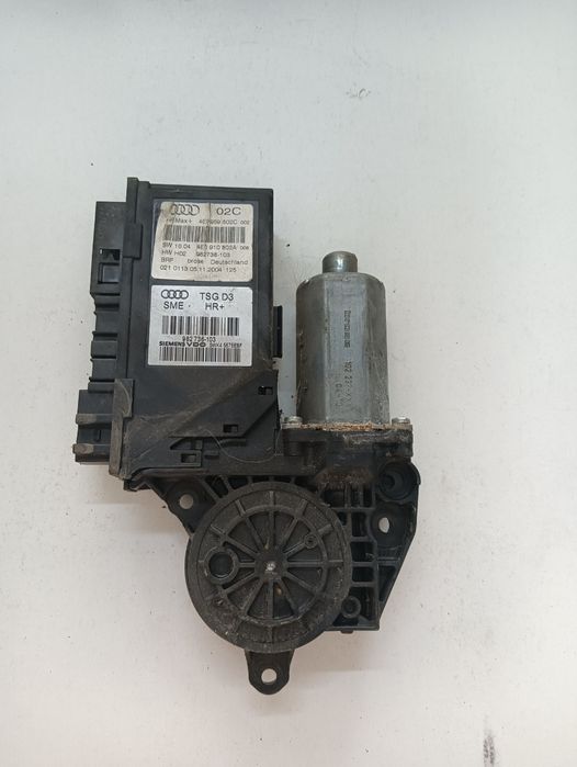 Motoras Geam Pivotant Dreapta Spate Audi A8 Ii 4E2, 4E8 2002 - 2010 4E