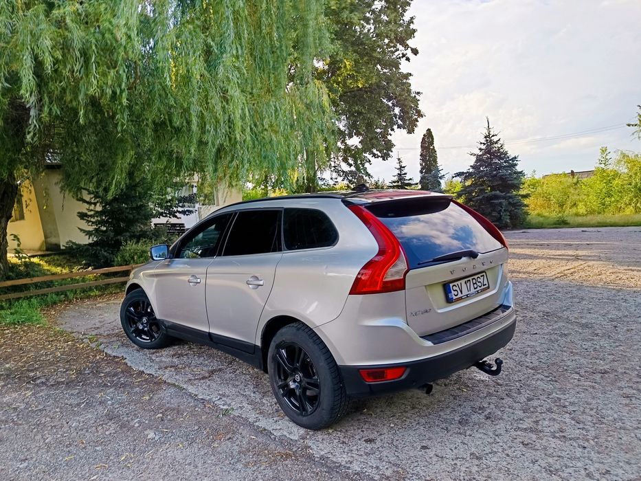 Volvo XC60 d4AWD. Variante cu ceva mai nou