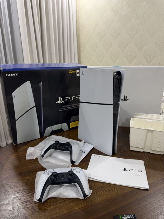 PlayStation 5 slim 1 tb